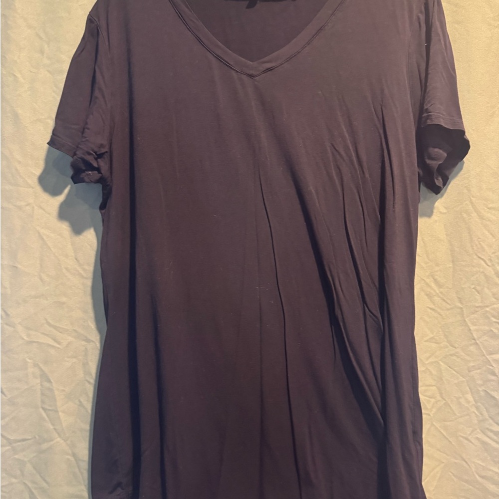 Womens Black Short Sleeve Relaxed Tee